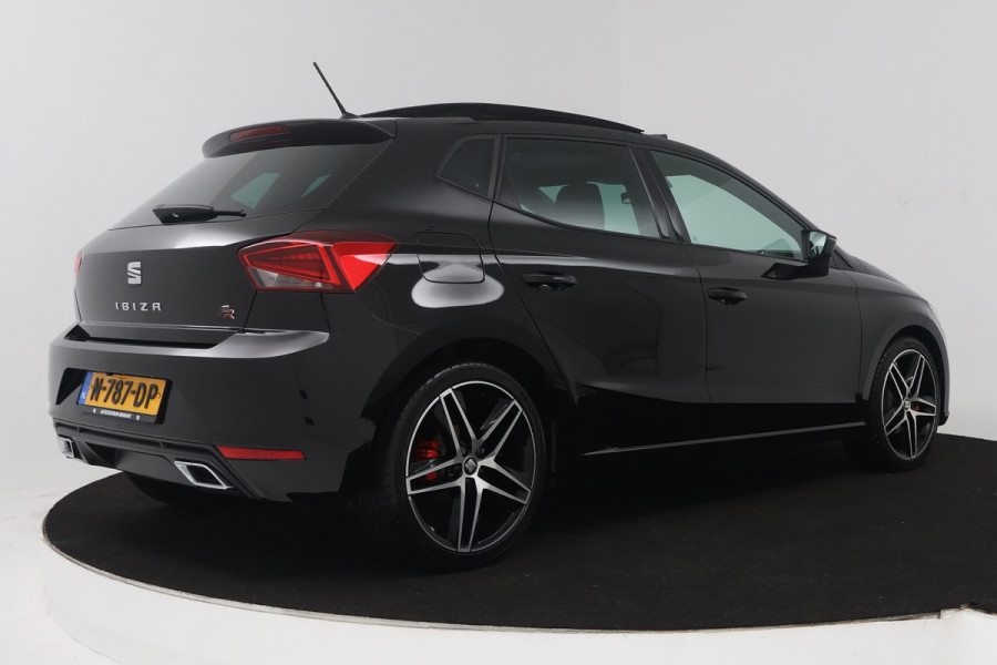 Seat Ibiza 1.0 TSI FR Business Intense (PANORAMADAK, DIGITALE COCKPIT, CARPLAY, ACHTERUITRIJCAMERA, SENSOREN)