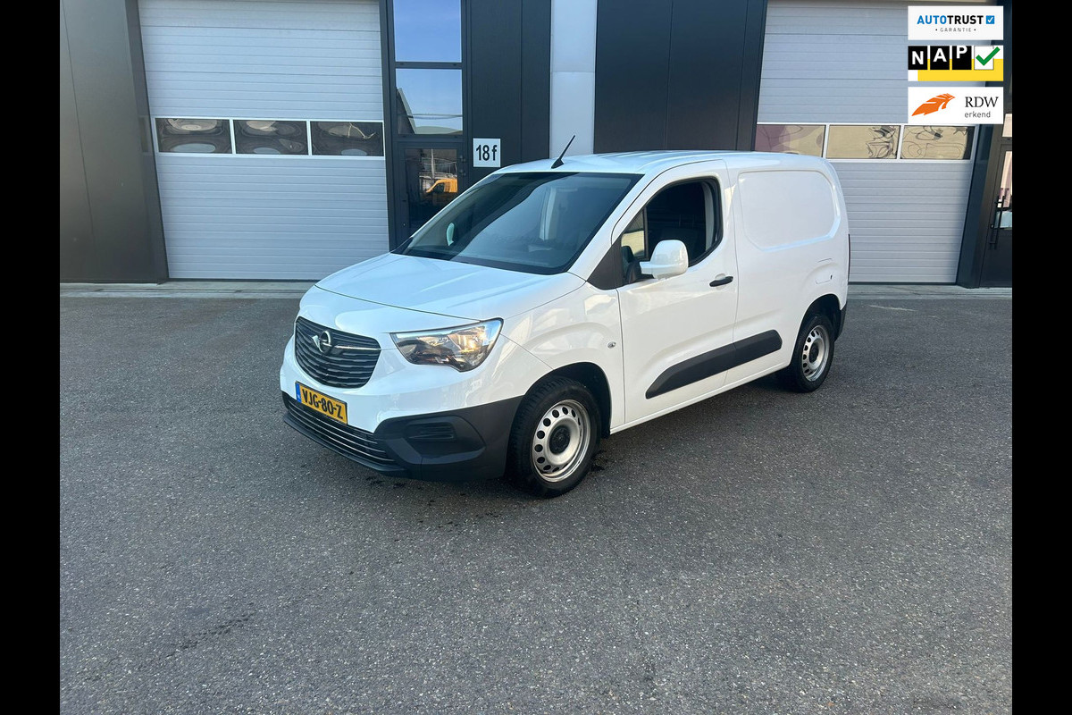 Opel Combo 1.5D L1H1 Edition oprijplaat alco