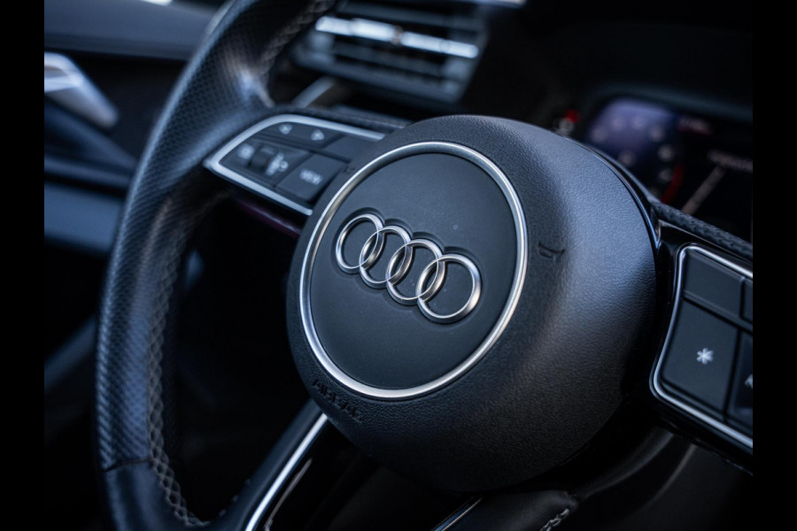 Audi A3 Sportback 35 TFSI edition one S-Line l Black-Edit. l Trekh. l RS-Seats l Matrix l 19'' l Apple Cplay