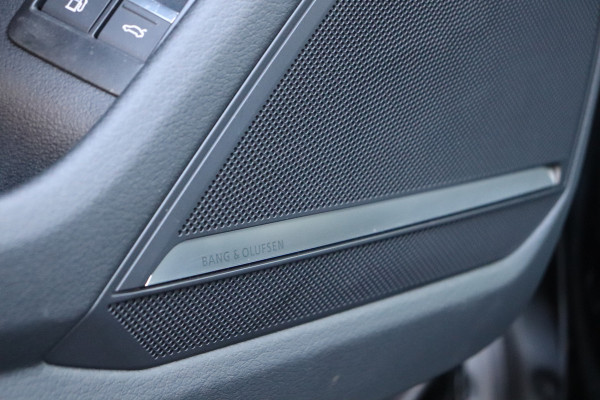 Audi A6 Avant 55 TFSI e Quattro S-line HU-Display B&O Matrix 21"