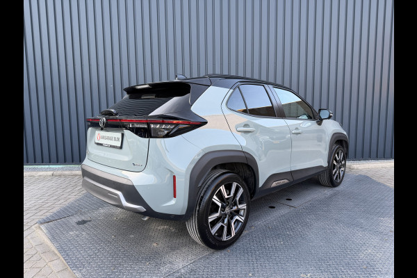 Toyota Yaris Cross 1.5 Hybrid 130 Launch Edition / Bi tone | Pano dak | Innovation Pack | Rijklaar!!