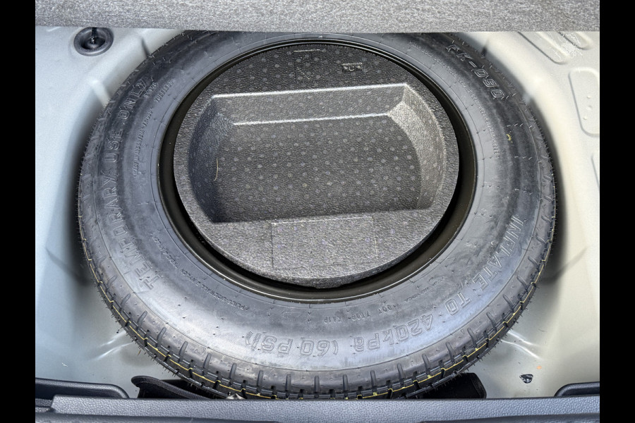 Toyota Yaris Cross 1.5 Hybrid 130 Launch Edition / Bi tone | Pano dak | Innovation Pack | Rijklaar!!