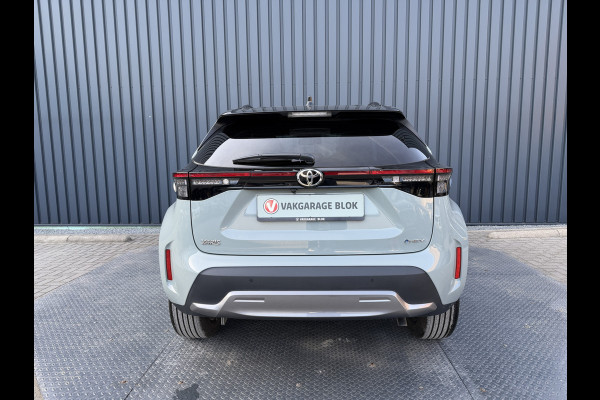 Toyota Yaris Cross 1.5 Hybrid 130 Launch Edition / Bi tone | Pano dak | Innovation Pack | Rijklaar!!