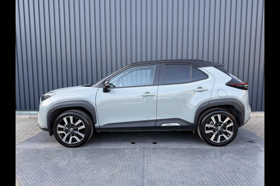 Toyota Yaris Cross 1.5 Hybrid 130 Launch Edition / Bi tone | Pano dak | Innovation Pack | Rijklaar!!