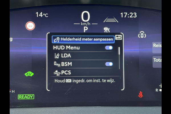 Toyota Yaris Cross 1.5 Hybrid 130 Launch Edition / Bi tone | Pano dak | Innovation Pack | Rijklaar!!