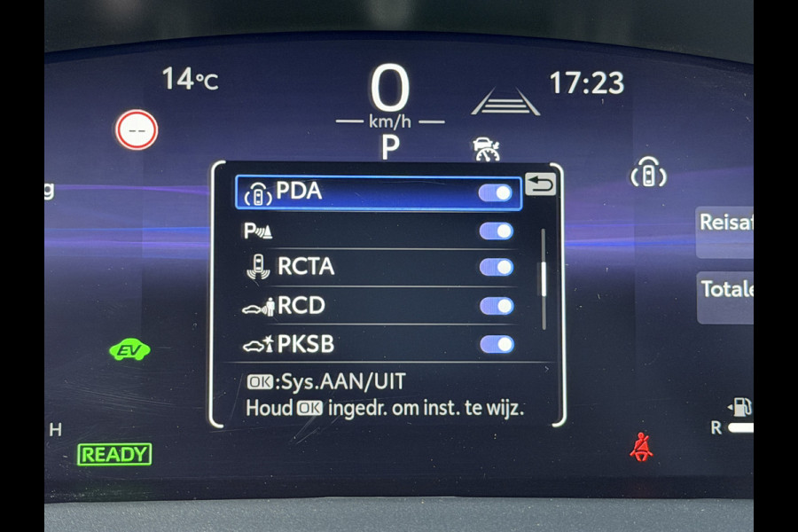 Toyota Yaris Cross 1.5 Hybrid 130 Launch Edition / Bi tone | Pano dak | Innovation Pack | Rijklaar!!