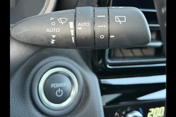 Toyota Yaris Cross 1.5 Hybrid 130 Launch Edition / Bi tone | Pano dak | Innovation Pack | Rijklaar!!