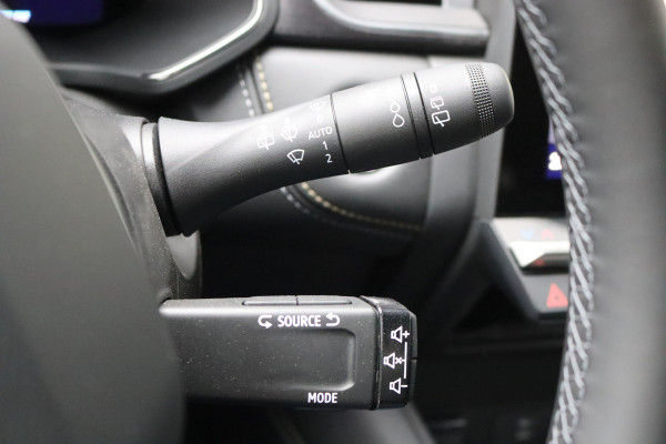 Renault Symbioz 1.6 E-Tech Hybrid 145PK Iconic 360-camera/Winter-pack/Elektr.-stoel/Elektr.-klep/Gr.-navigatie