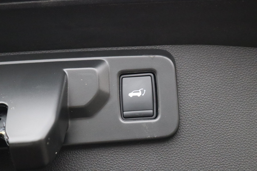 Renault Symbioz 1.6 E-Tech Hybrid 145PK Iconic 360-camera/Winter-pack/Elektr.-stoel/Elektr.-klep/Gr.-navigatie