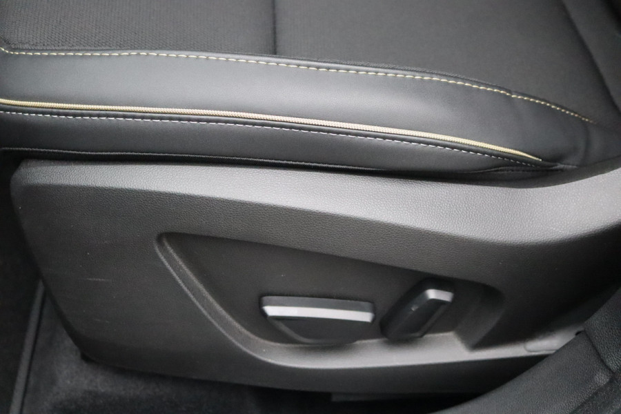 Renault Symbioz 1.6 E-Tech Hybrid 145PK Iconic 360-camera/Winter-pack/Elektr.-stoel/Elektr.-klep/Gr.-navigatie