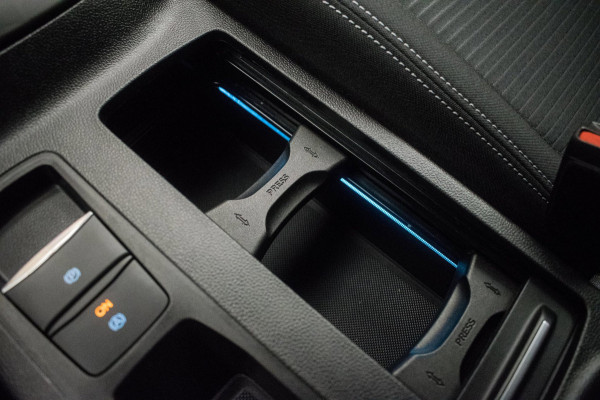Ford FOCUS Wagon 1.0 EcoBoost Hybrid Titanium X Business [ B&O Digital Dash El Klep Stoelverw LED Camera Draadloos Telefoonlader ]