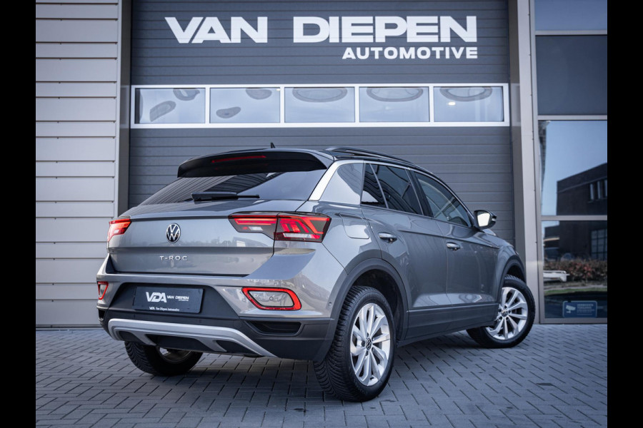 Volkswagen T-Roc 1.5 TSI Life - ACC l Apple Cplay l Camera l Navigatie