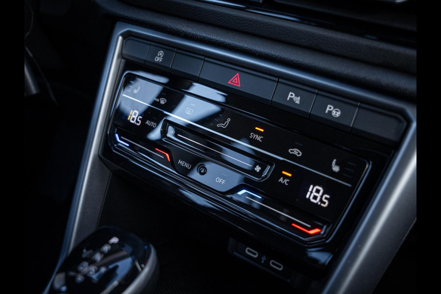 Volkswagen T-Roc 1.5 TSI Life - ACC l Apple Cplay l Camera l Navigatie