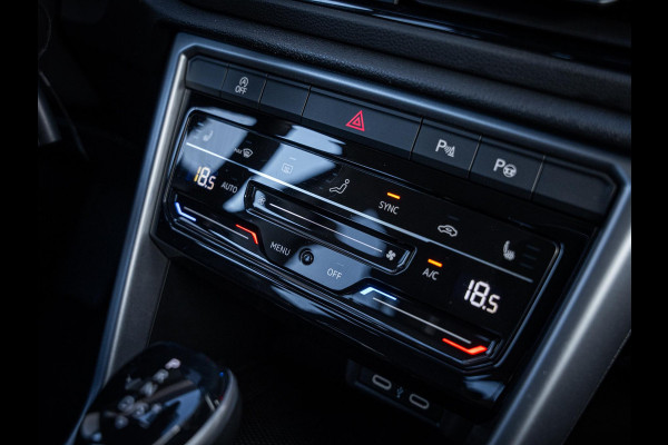 Volkswagen T-Roc 1.5 TSI Life - ACC l Apple Cplay l Camera l Navigatie