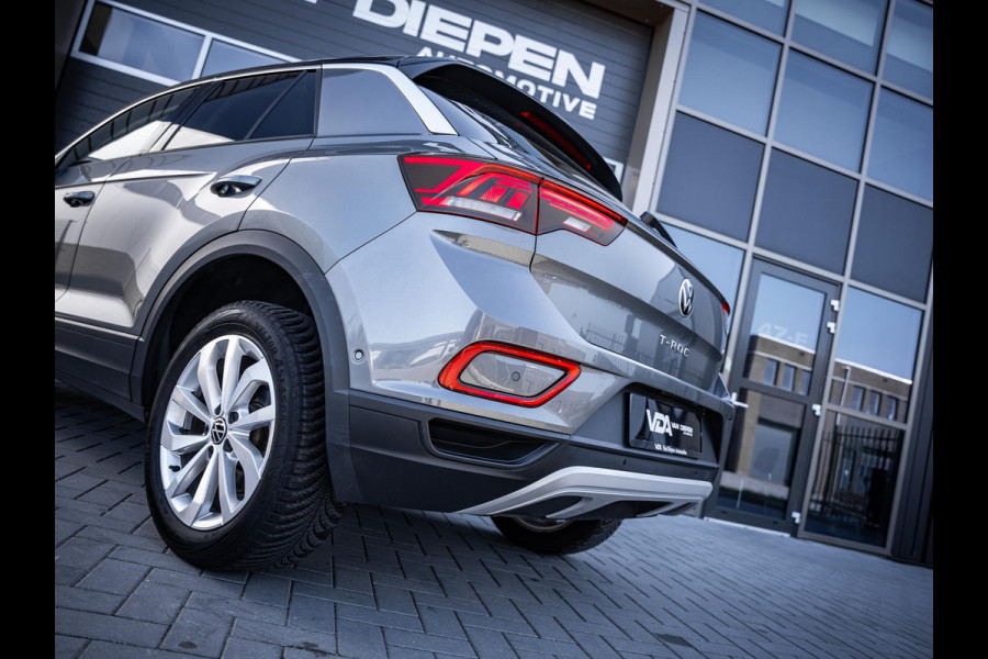Volkswagen T-Roc 1.5 TSI Life - ACC l Apple Cplay l Camera l Navigatie