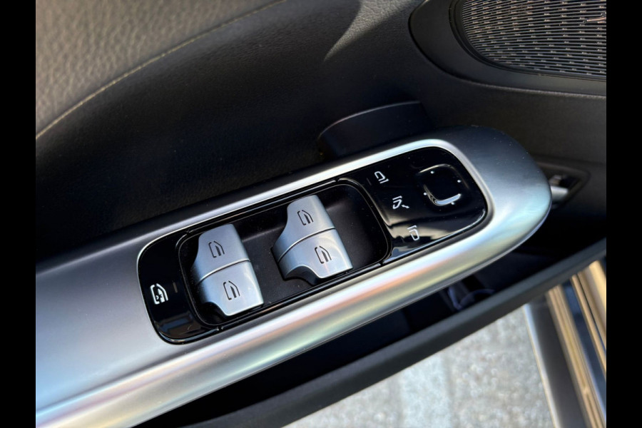 Mercedes-Benz C-Klasse C300 e AMG LINE, 1e eig, Garantie! BLACK-LINE