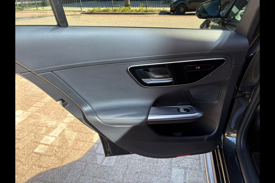 Mercedes-Benz C-Klasse C300 e AMG LINE, 1e eig, Garantie! BLACK-LINE