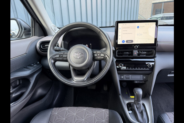 Toyota Yaris Cross 1.5 Hybrid 130 Executive / Bi tone | PREMIUM PACK!! | Rijklaar!!