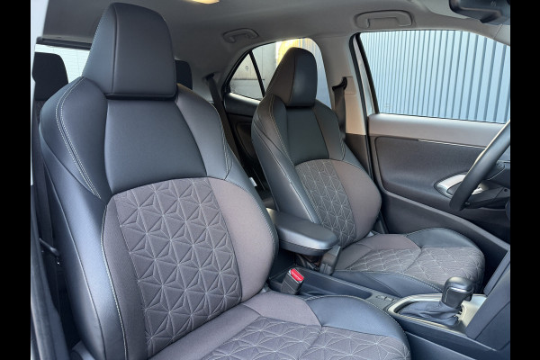 Toyota Yaris Cross 1.5 Hybrid 130 Executive / Bi tone | PREMIUM PACK!! | Rijklaar!!