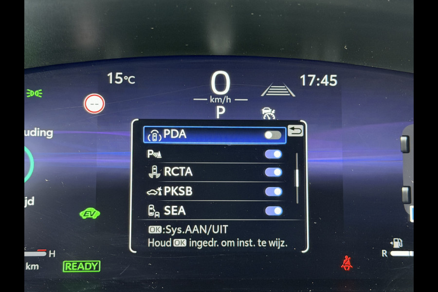 Toyota Yaris Cross 1.5 Hybrid 130 Executive / Bi tone | PREMIUM PACK!! | Rijklaar!!