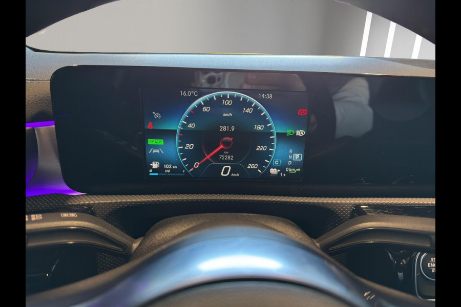 Mercedes-Benz CLA-Klasse Shooting Brake 250 e AMG Line | Panoramadak | Stoelverw | Elektr.Klep | Apple | Camera |