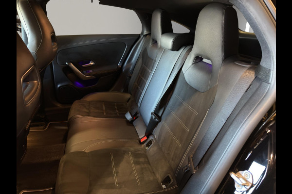 Mercedes-Benz CLA-Klasse Shooting Brake 250 e AMG Line | Panoramadak | Stoelverw | Elektr.Klep | Apple | Camera |