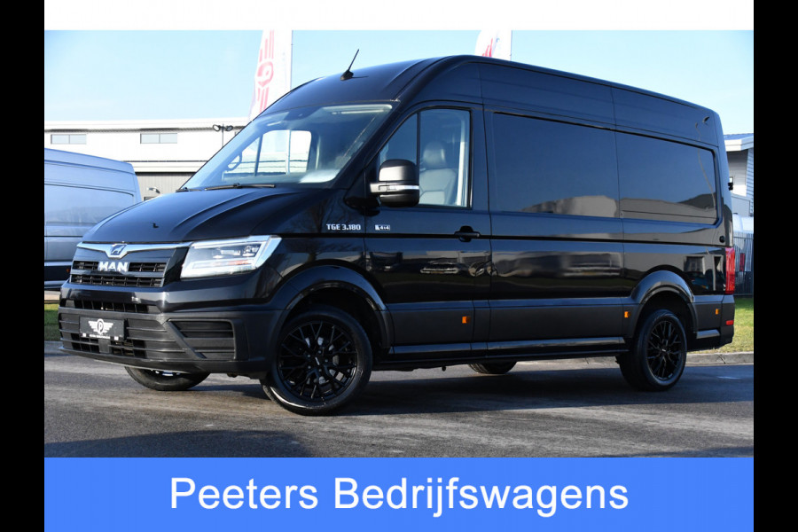 MAN TGE 3.180 35 2.0 L3H3 4x4 Black Edition Cruise, Camera, Carplay, LED, Stoelverwarming, Leder, Trekhaak, Multimedia, Stuurverwarming, Uniek!