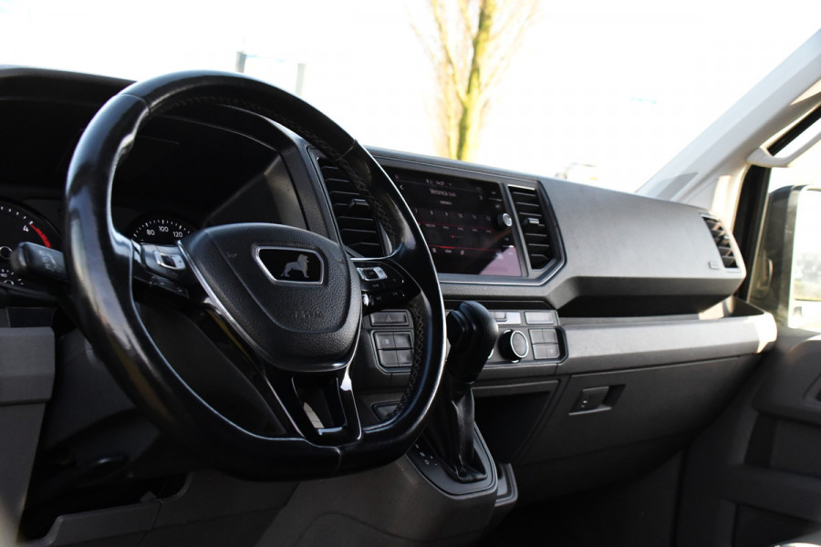 MAN TGE 3.180 35 2.0 L3H3 4x4 Black Edition Cruise, Camera, Carplay, LED, Stoelverwarming, Leder, Trekhaak, Multimedia, Stuurverwarming, Uniek!