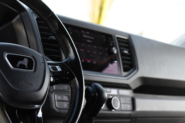 MAN TGE 3.180 35 2.0 L3H3 4x4 Black Edition Cruise, Camera, Carplay, LED, Stoelverwarming, Leder, Trekhaak, Multimedia, Stuurverwarming, Uniek!