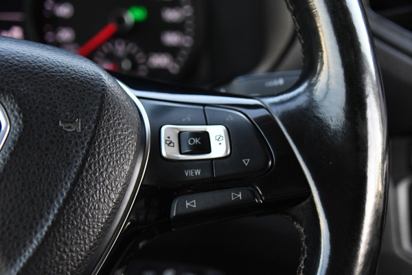 MAN TGE 3.180 35 2.0 L3H3 4x4 Black Edition Cruise, Camera, Carplay, LED, Stoelverwarming, Leder, Trekhaak, Multimedia, Stuurverwarming, Uniek!