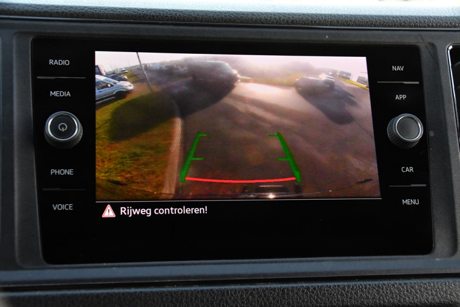 MAN TGE 3.180 35 2.0 L3H3 4x4 Black Edition Cruise, Camera, Carplay, LED, Stoelverwarming, Leder, Trekhaak, Multimedia, Stuurverwarming, Uniek!