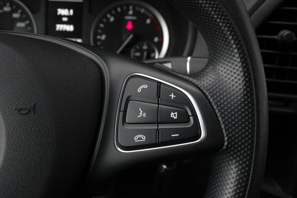 Mercedes-Benz Vito 136PK JB-EDITION FULL BLACK / AMG / SPOILER /VERLAGINGSVEREN / NAVIGATIE / SIDE-BARS / TREKHAAK / CRUISECRONTOL