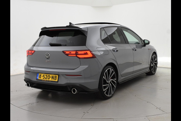 Volkswagen Golf 2.0 TSI GTI 245 PK + PANORAMA | MOONSTONE GREY | SFEERVERL. | CAMERA | ACC | 19 INCH | STUURVERW.