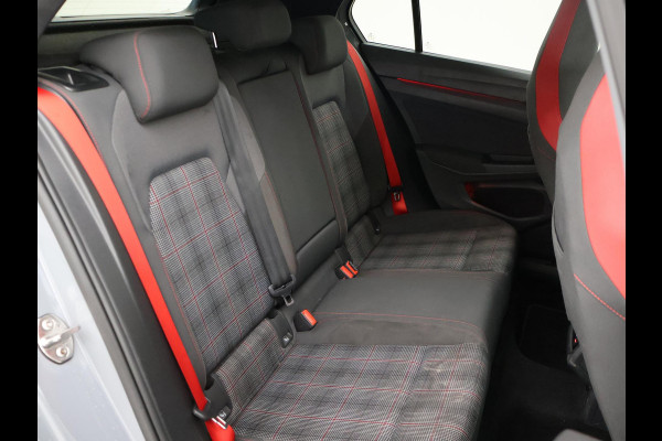 Volkswagen Golf 2.0 TSI GTI 245 PK + PANORAMA | MOONSTONE GREY | SFEERVERL. | CAMERA | ACC | 19 INCH | STUURVERW.