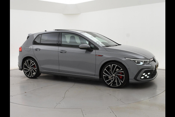 Volkswagen Golf 2.0 TSI GTI 245 PK + PANORAMA | MOONSTONE GREY | SFEERVERL. | CAMERA | ACC | 19 INCH | STUURVERW.