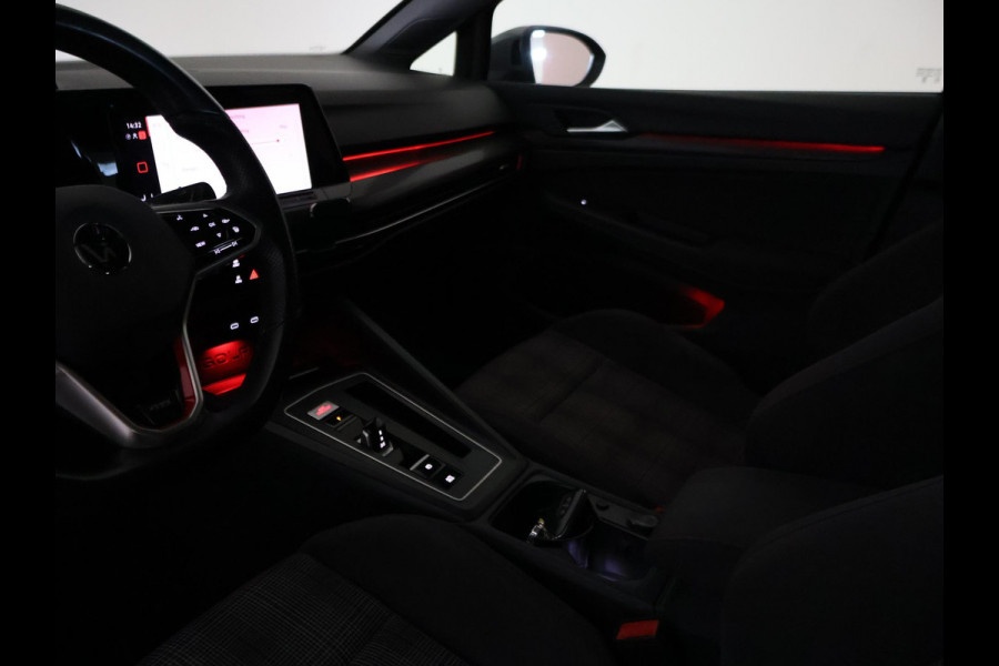 Volkswagen Golf 2.0 TSI GTI 245 PK + PANORAMA | MOONSTONE GREY | SFEERVERL. | CAMERA | ACC | 19 INCH | STUURVERW.