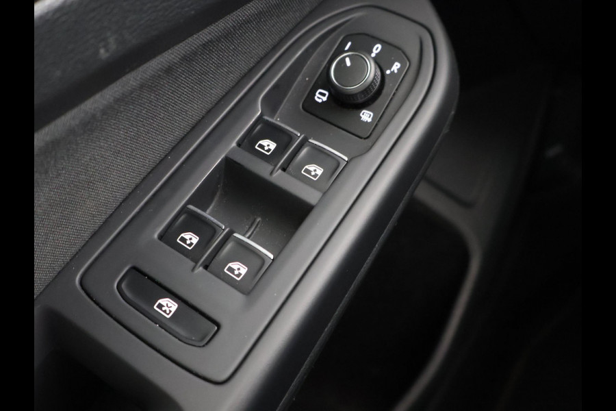 Volkswagen Golf 2.0 TSI GTI 245 PK + PANORAMA | MOONSTONE GREY | SFEERVERL. | CAMERA | ACC | 19 INCH | STUURVERW.