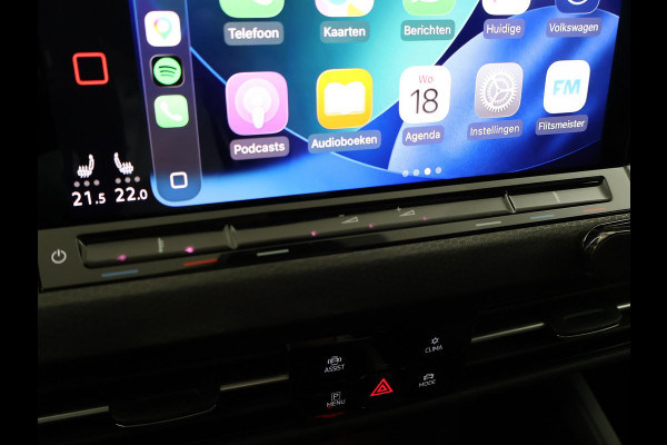 Volkswagen Golf 2.0 TSI GTI 245 PK + PANORAMA | MOONSTONE GREY | SFEERVERL. | CAMERA | ACC | 19 INCH | STUURVERW.