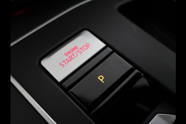 Volkswagen Golf 2.0 TSI GTI 245 PK + PANORAMA | MOONSTONE GREY | SFEERVERL. | CAMERA | ACC | 19 INCH | STUURVERW.