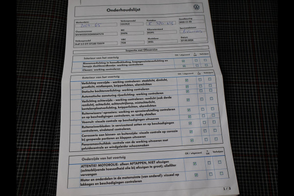 Volkswagen Golf 2.0 TSI GTI 245 PK + PANORAMA | MOONSTONE GREY | SFEERVERL. | CAMERA | ACC | 19 INCH | STUURVERW.