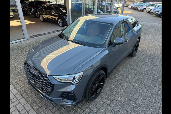 Audi Q3 Sportback 45 TFSI e Advanced S edition 245 Pk / Navi / Camera / Cruise / Virtual cockpit / Climate Control / 20".