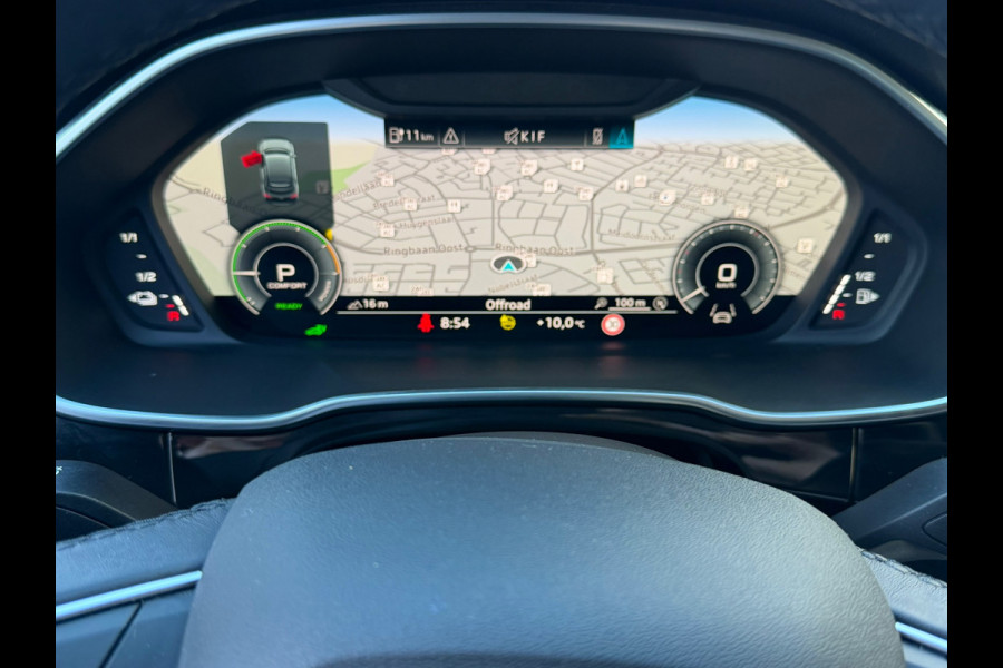 Audi Q3 Sportback 45 TFSI e Advanced S edition 245 Pk / Navi / Camera / Cruise / Virtual cockpit / Climate Control / 20".