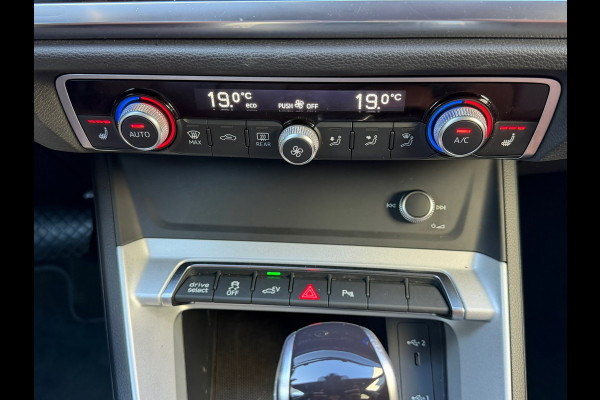 Audi Q3 Sportback 45 TFSI e Advanced S edition 245 Pk / Navi / Camera / Cruise / Virtual cockpit / Climate Control / 20".