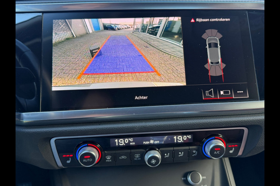 Audi Q3 Sportback 45 TFSI e Advanced S edition 245 Pk / Navi / Camera / Cruise / Virtual cockpit / Climate Control / 20".