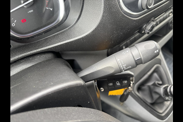 Peugeot Expert 2.0 HDI DC*5-PERS*CARPLAY*A/C*CRUISE*NAVI*HAAK*