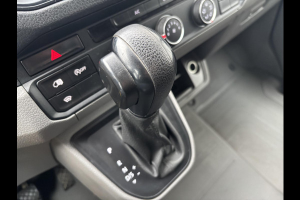 Volkswagen Crafter 2.0 TDI L3H2*AUTOM.*CARPLAY*A/C*NAVI*HAAK*CAMERA*