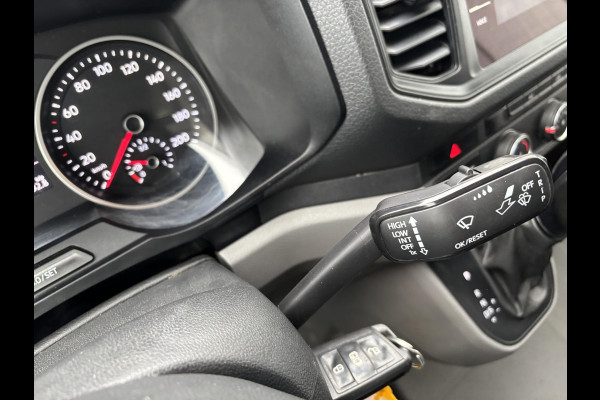 Volkswagen Crafter 2.0 TDI L3H2*AUTOM.*CARPLAY*A/C*NAVI*HAAK*CAMERA*