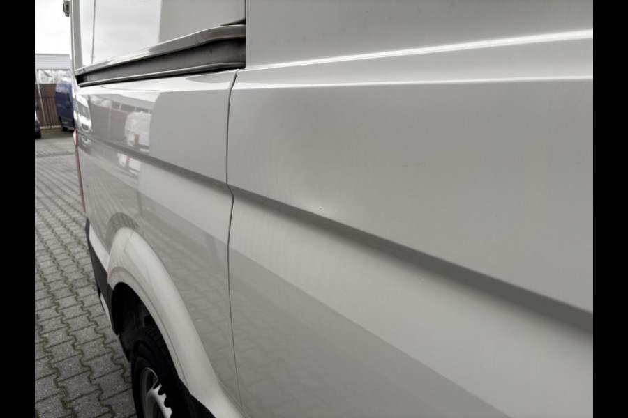 Volkswagen Crafter 2.0 TDI L3H2*AUTOM.*CARPLAY*A/C*NAVI*HAAK*CAMERA*