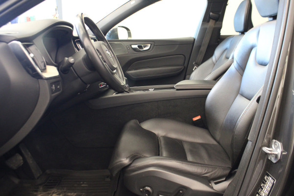 Volvo XC60 2.0 D4 Momentum |Pano|Stoel/stuur verw.|