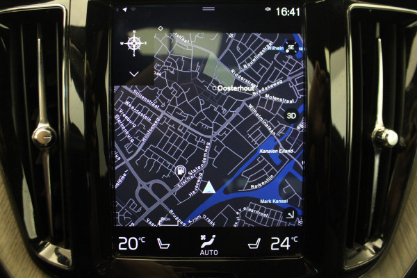 Volvo XC60 2.0 D4 Momentum |Pano|Stoel/stuur verw.|